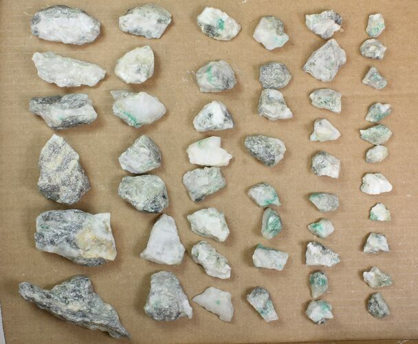 Lot: Emerald Crystals in Calcite - Pieces #138908